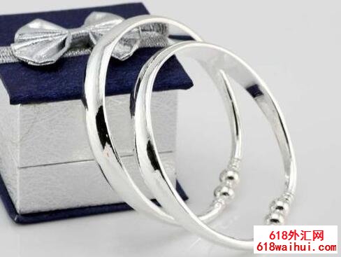 999������Ǯһ�ˣ�ǧ��������Ǯһ�ˣ�